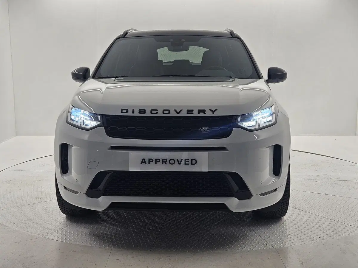 Land Rover Discovery Sport usata a Bergamo (8)