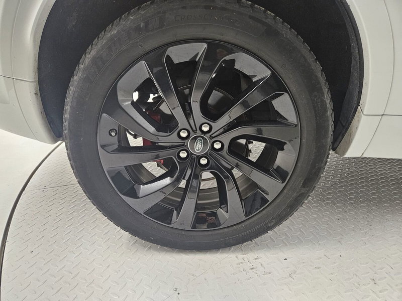 Land Rover Discovery Sport usata a Bergamo (9)