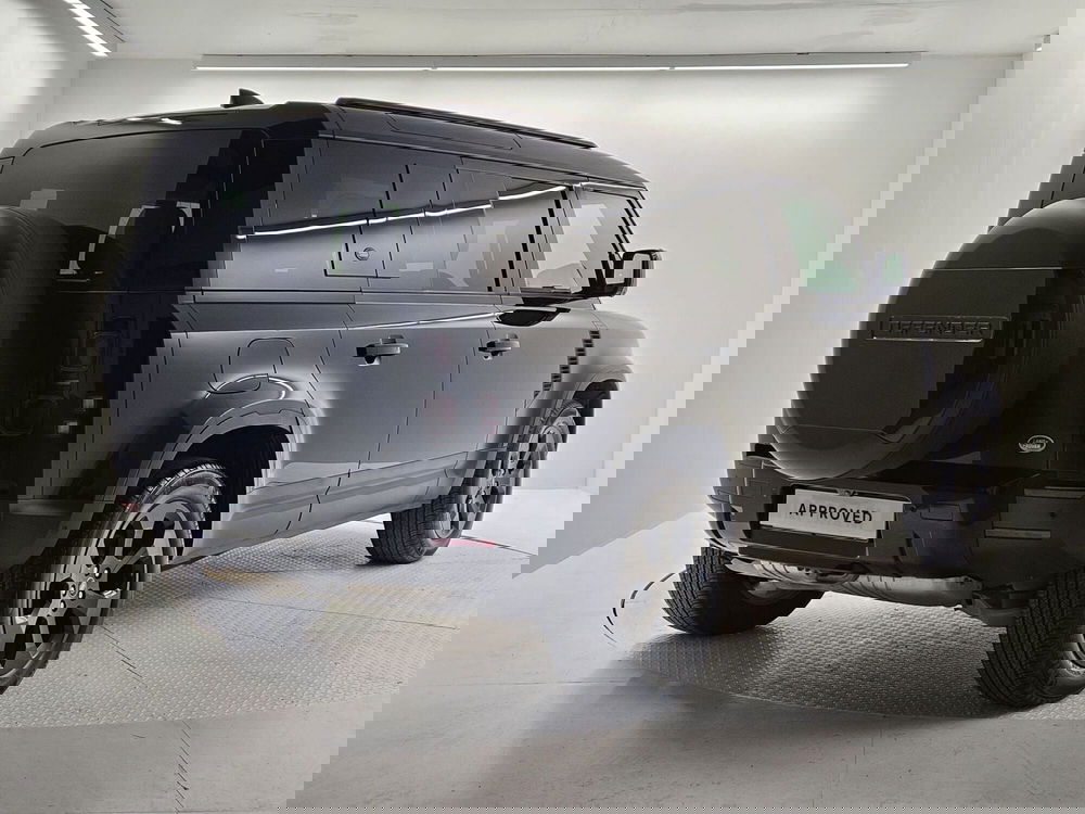 Land Rover Defender usata a Bergamo (2)