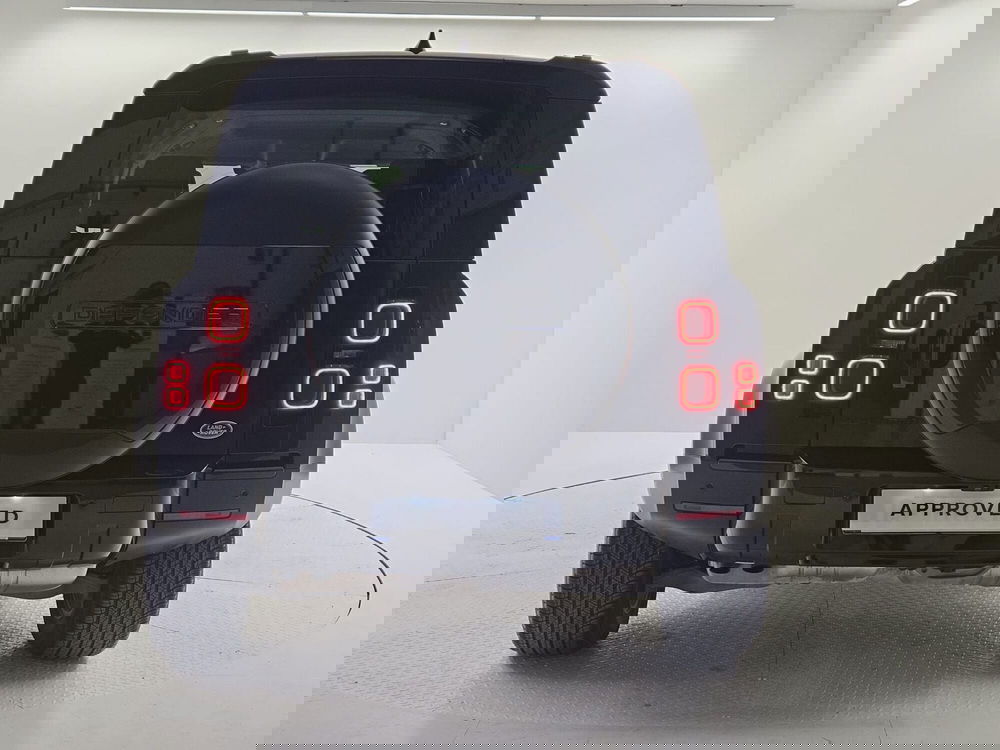 Land Rover Defender usata a Bergamo (7)