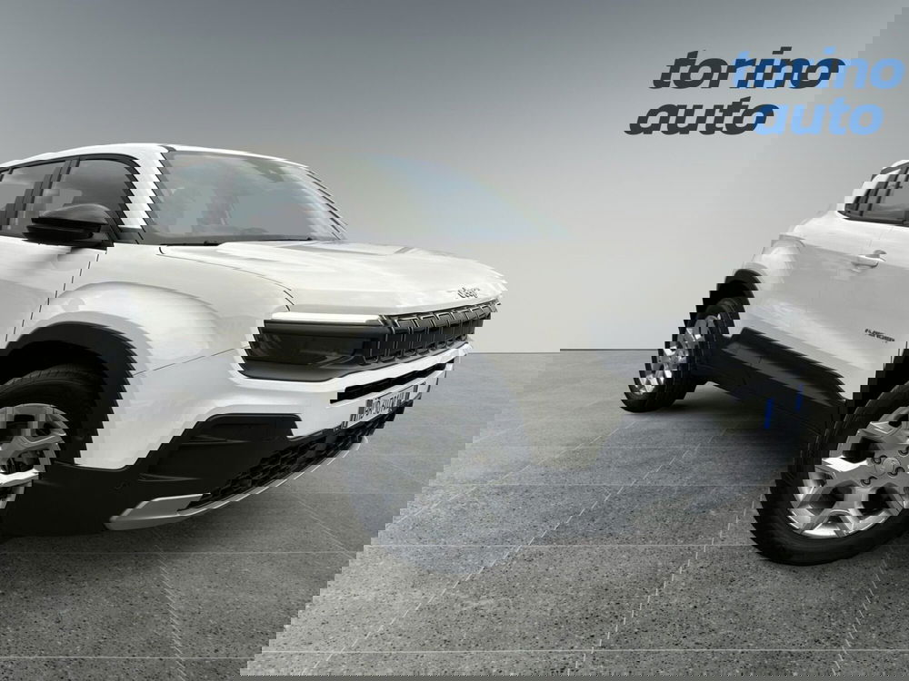 Jeep Avenger nuova a Torino