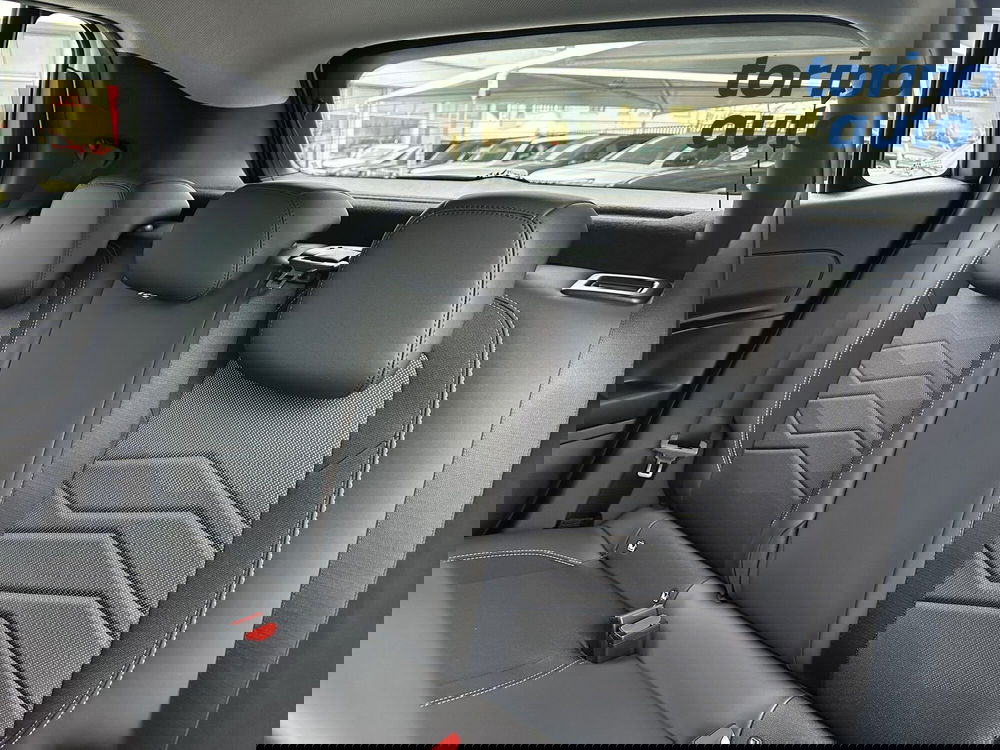 Jeep Avenger nuova a Torino (12)