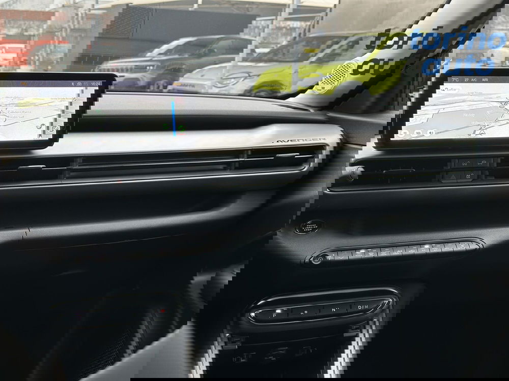 Jeep Avenger nuova a Torino (15)