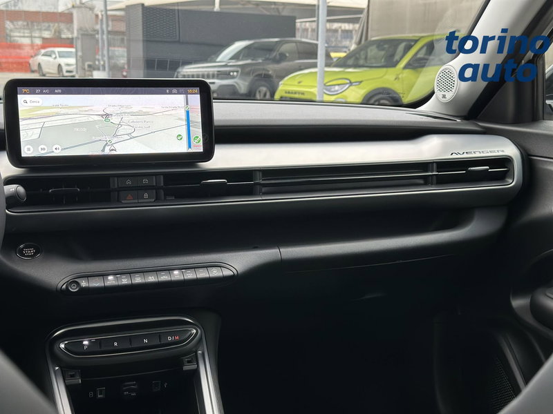 Jeep Avenger nuova a Torino (15)