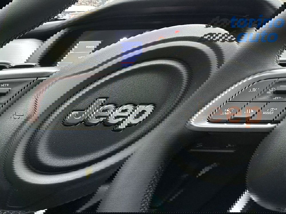 Jeep Avenger nuova a Torino (18)