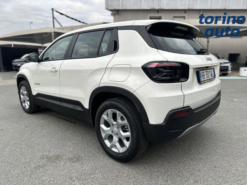 Jeep Avenger nuova a Torino (5)