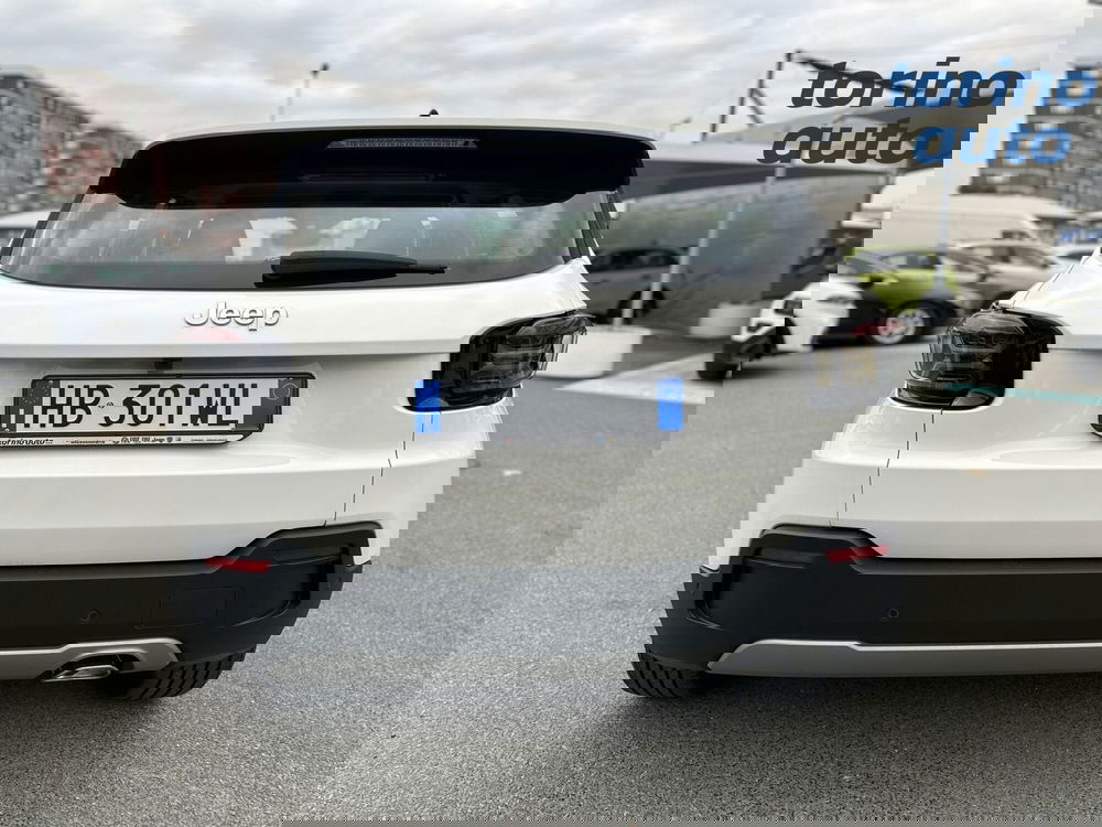 Jeep Avenger nuova a Torino (6)