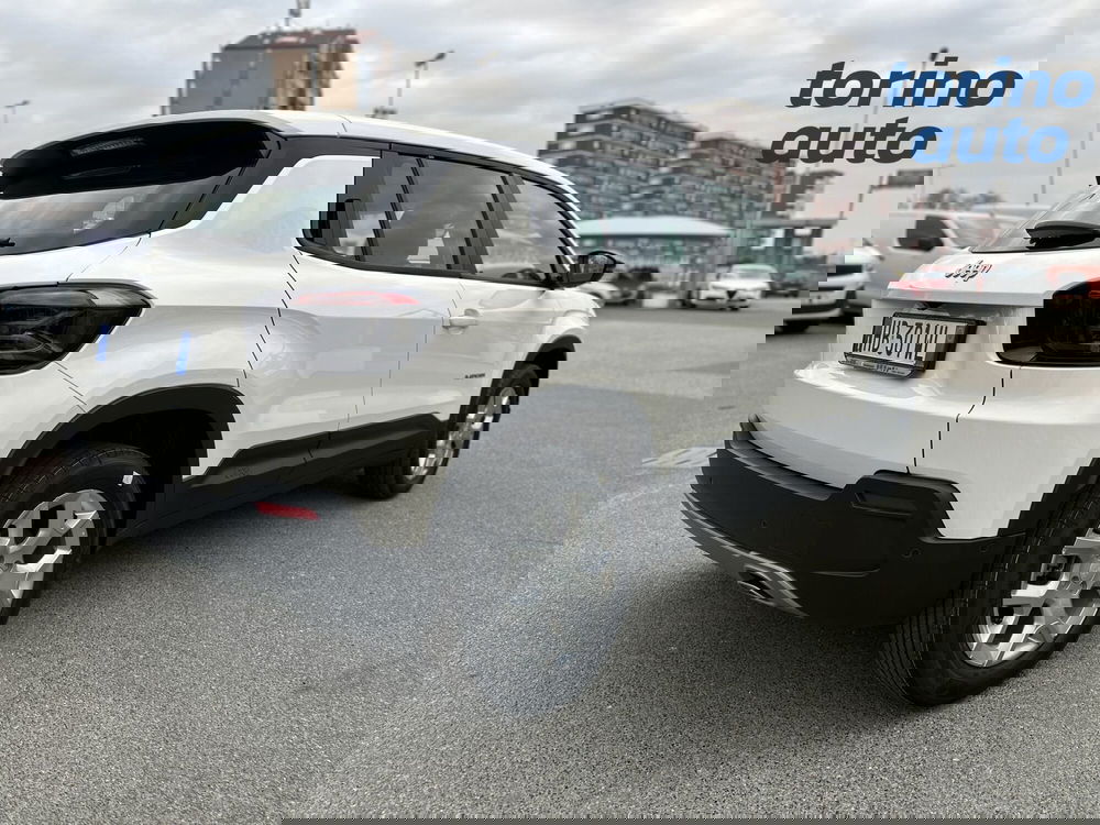 Jeep Avenger nuova a Torino (7)