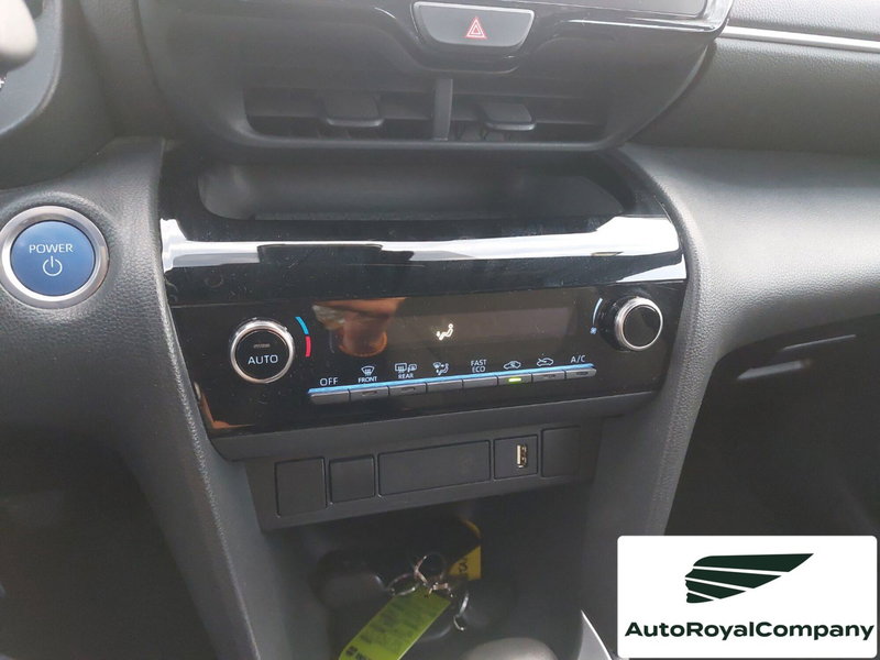 Toyota Yaris Cross usata a Roma (16)