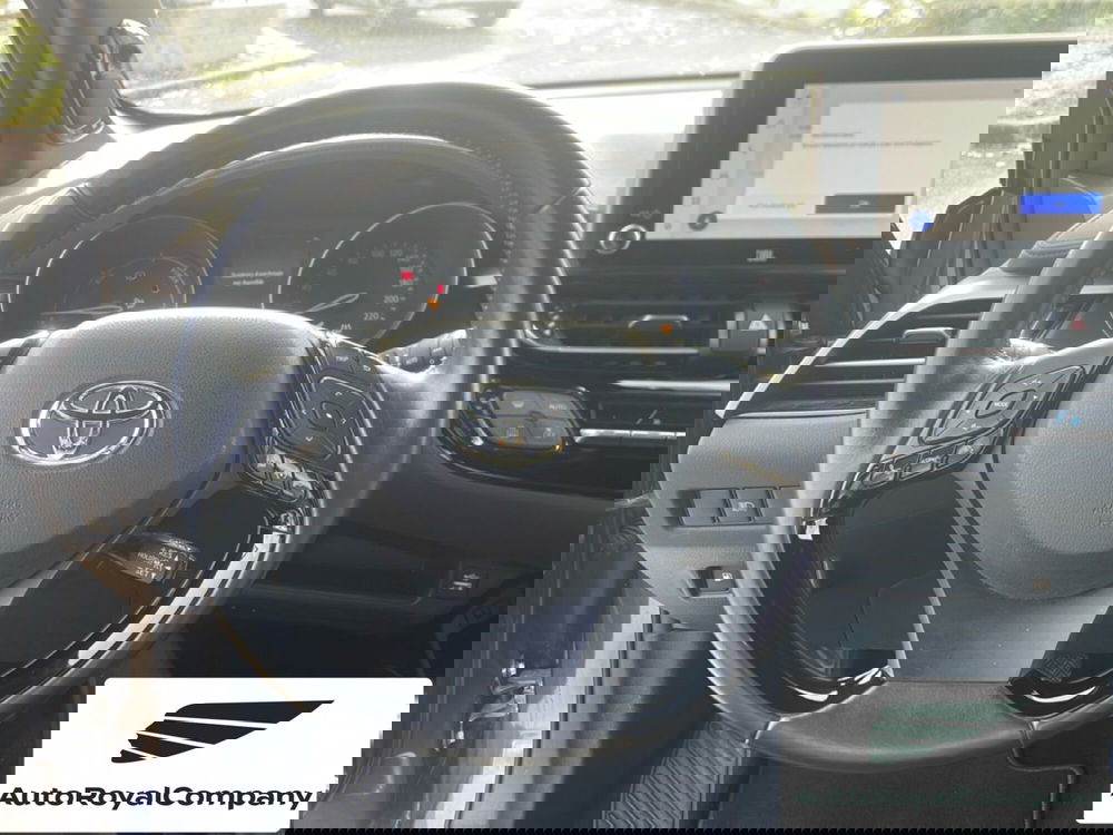 Toyota Toyota C-HR usata a Roma (13)