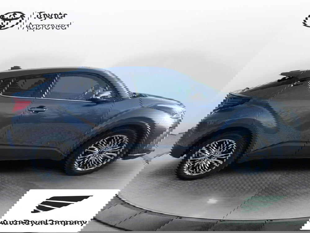 Toyota Toyota C-HR usata a Roma (7)