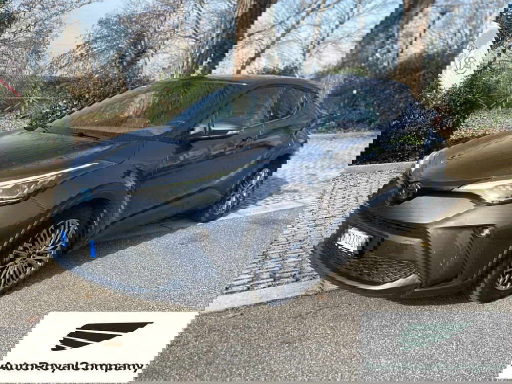 Toyota Toyota C-HR usata a Roma (9)