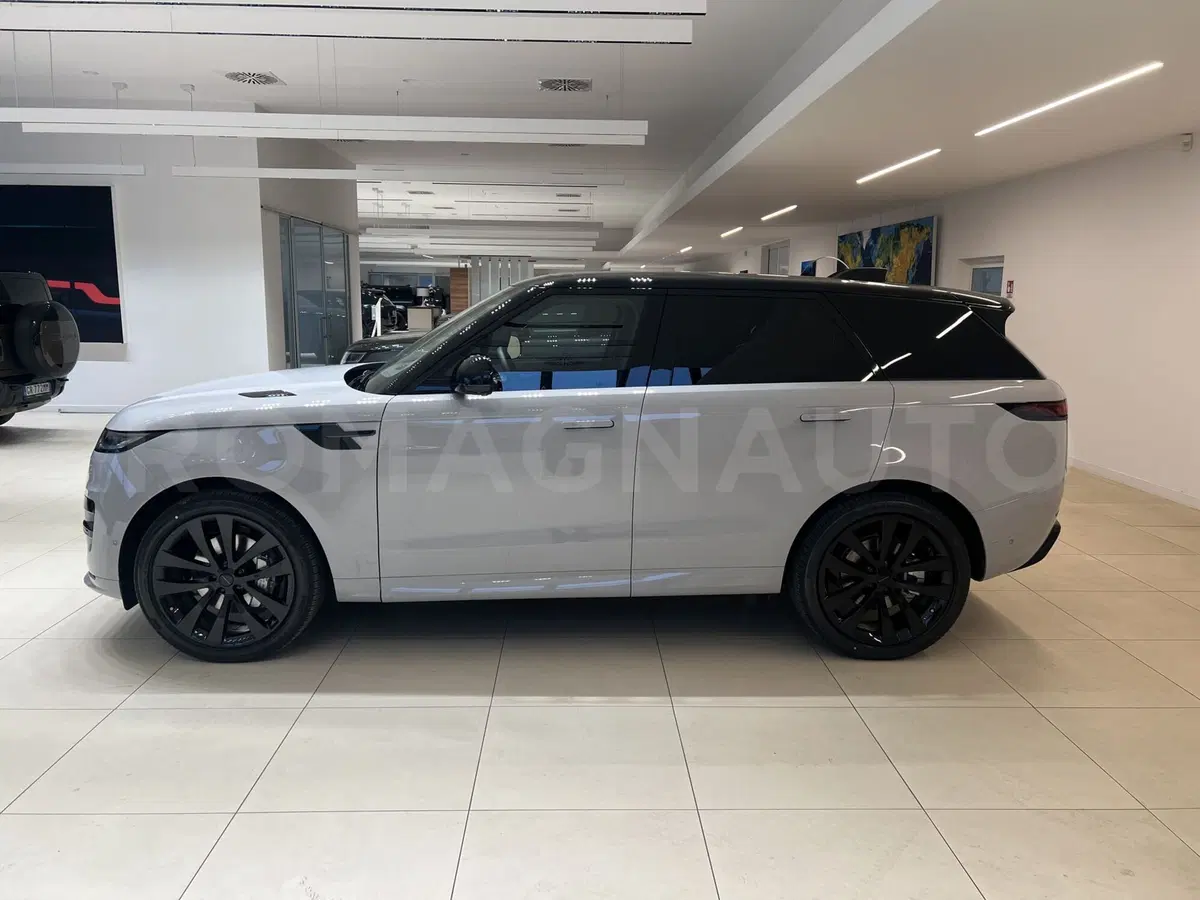 Land Rover Range Rover Sport nuova a Forlì-Cesena (8)