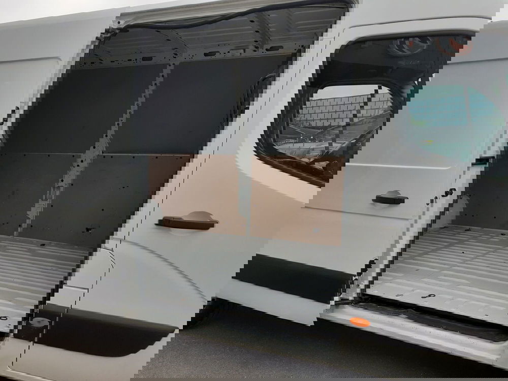Renault Master Furgone usata a Modena (9)