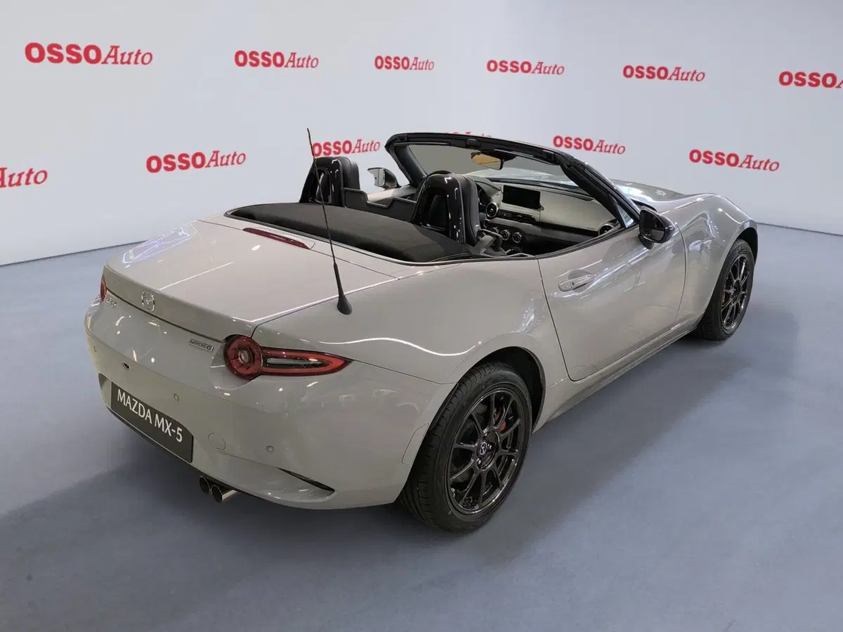 Mazda MX-5 nuova a Udine (5)