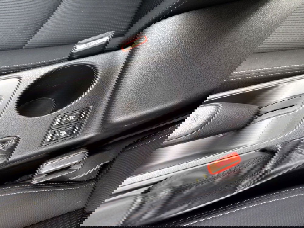 Subaru XV usata a Udine (12)