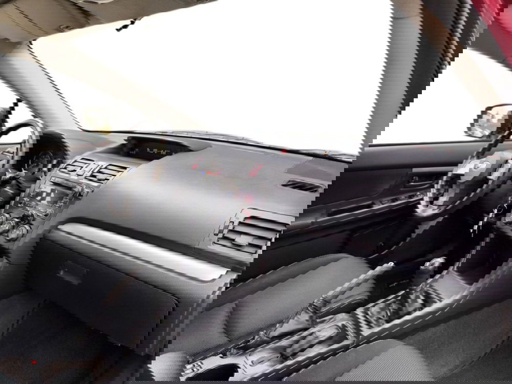 Subaru XV usata a Udine (13)