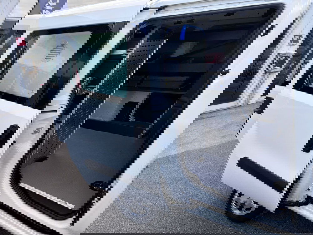 Fiat Doblò Furgone usata a Ancona (12)