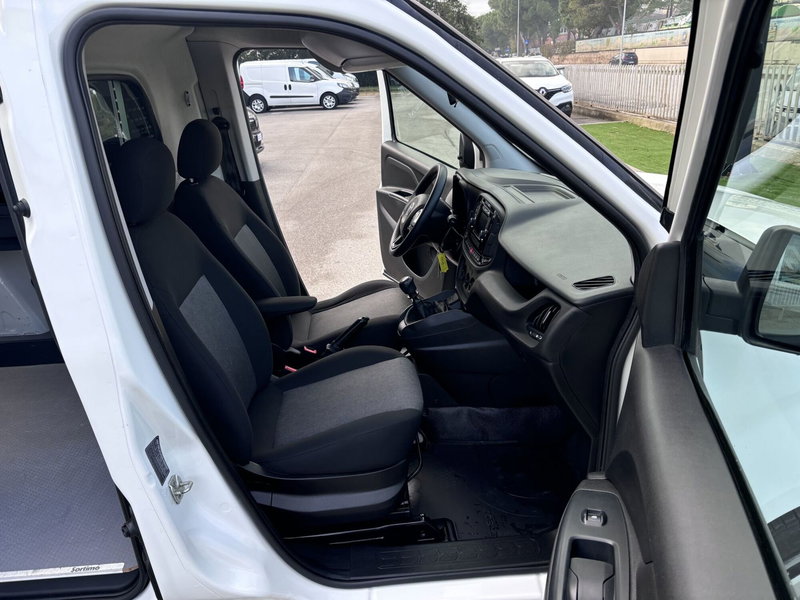Fiat Doblò Furgone usata a Ancona (13)