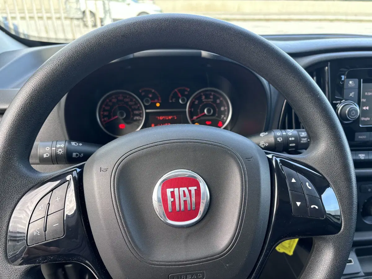 Fiat Doblò Furgone usata a Ancona (15)
