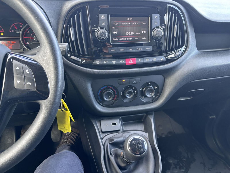 Fiat Doblò Furgone usata a Ancona (17)