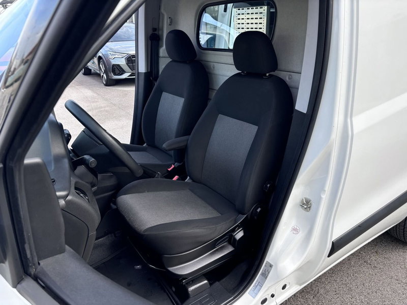 Fiat Doblò Furgone usata a Ancona (9)