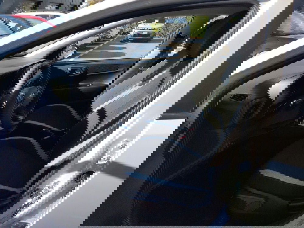 Hyundai i10 nuova a Latina (20)