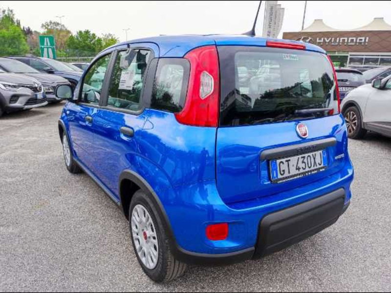 Fiat Panda nuova a Roma (2)