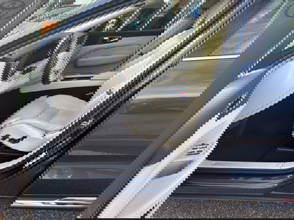 Volvo XC60 usata a Reggio Calabria (12)