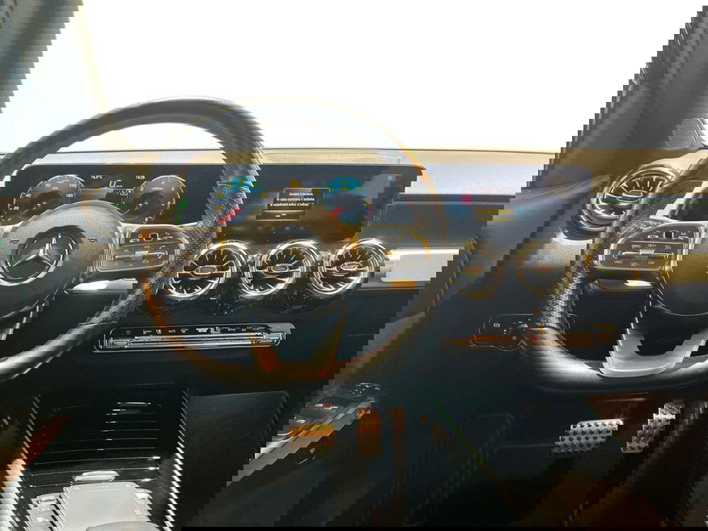 Mercedes-Benz GLB usata a Napoli (13)