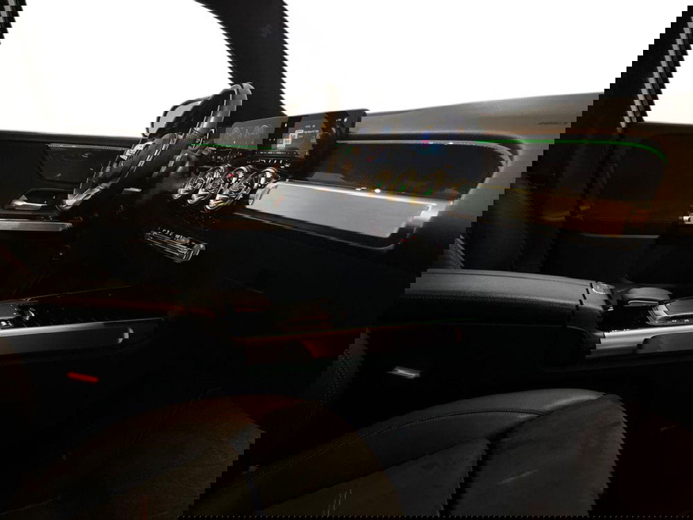 Mercedes-Benz GLB usata a Napoli (16)