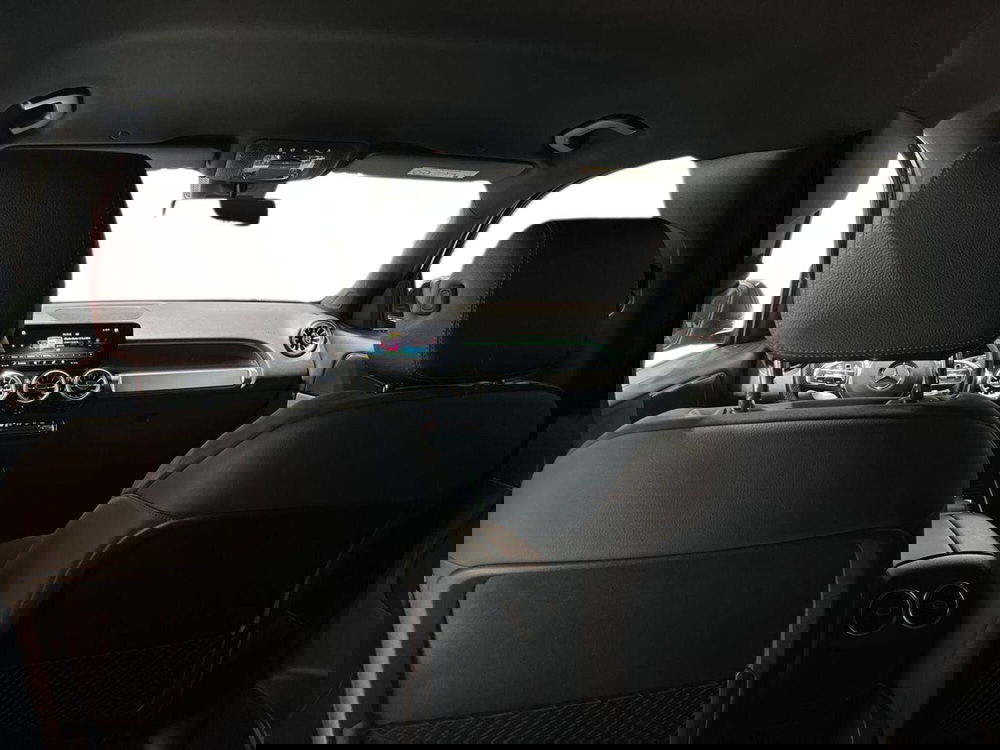 Mercedes-Benz GLB usata a Napoli (18)