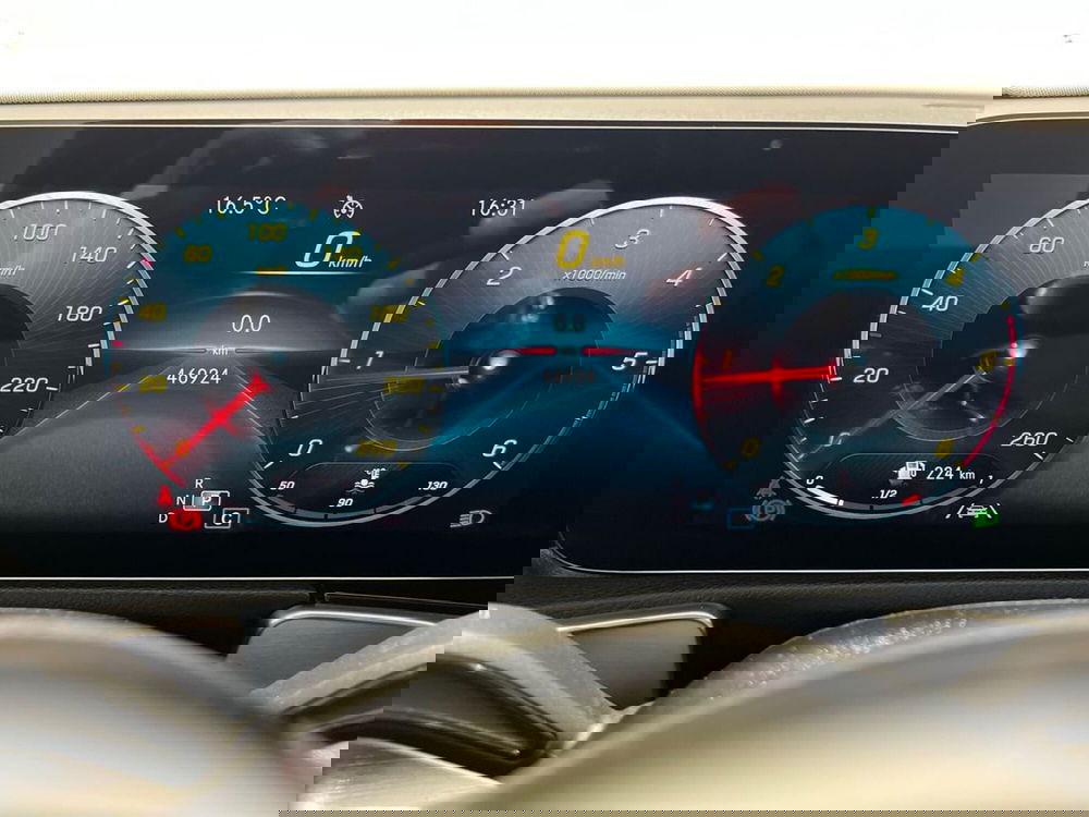 Mercedes-Benz GLB usata a Napoli (7)