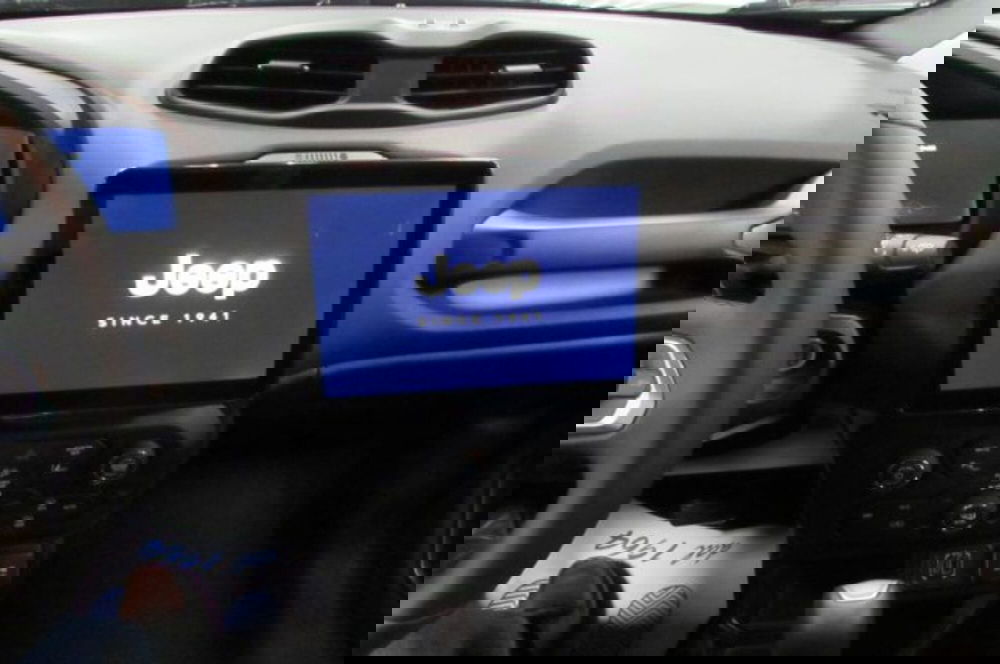 Jeep Renegade usata a Milano (8)