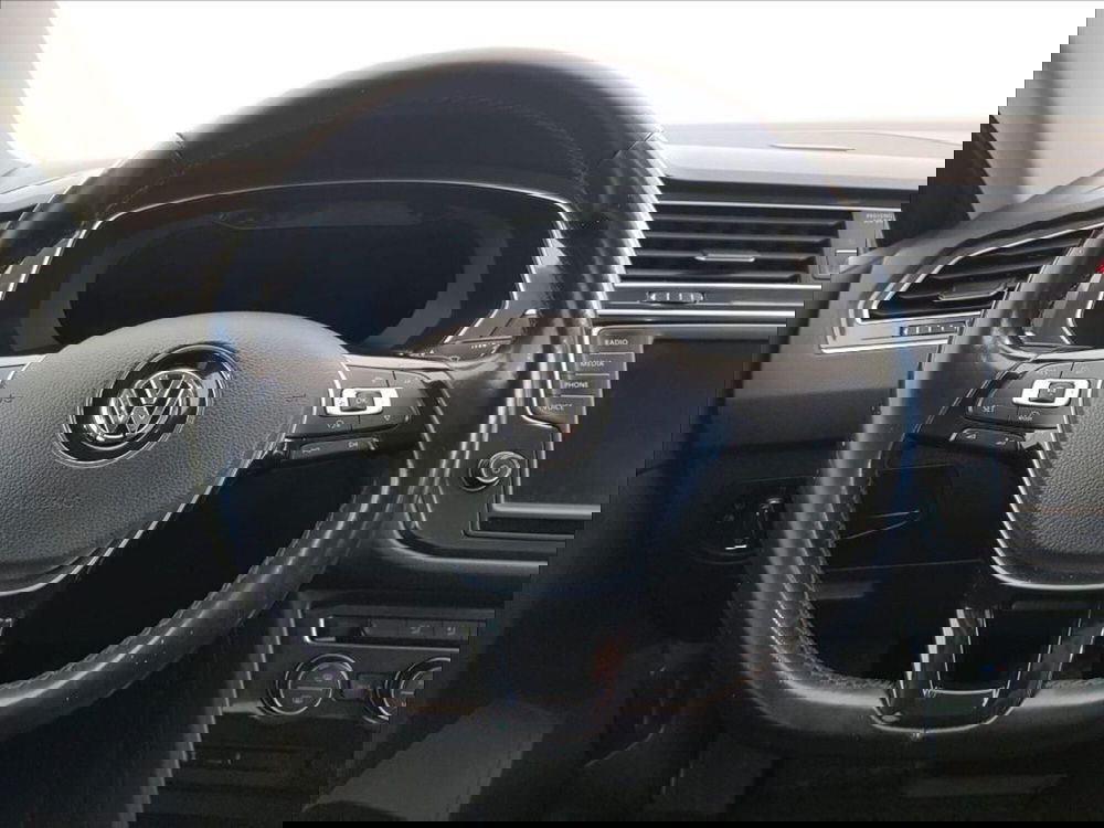 Volkswagen Tiguan usata a Lucca (14)