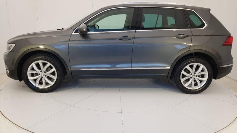 Volkswagen Tiguan usata a Lucca (3)