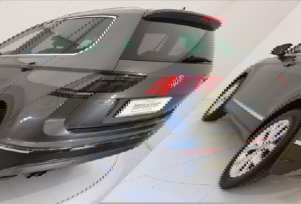 Volkswagen Tiguan usata a Lucca (4)