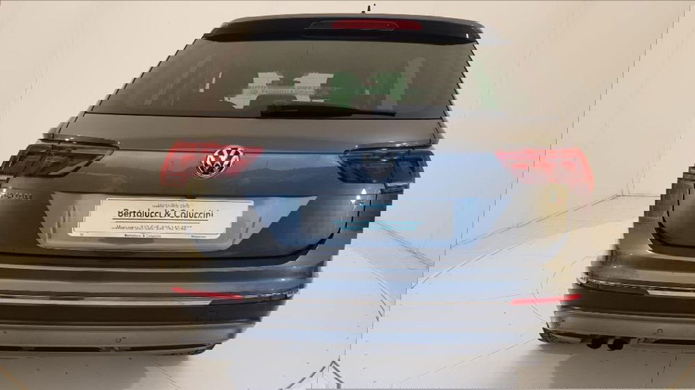 Volkswagen Tiguan usata a Lucca (5)