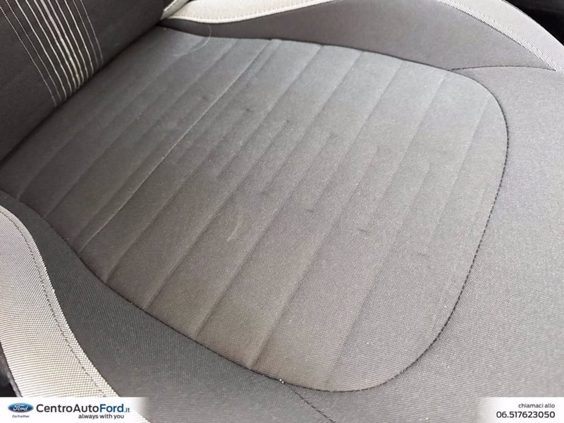 Hyundai i10 usata a Roma (10)