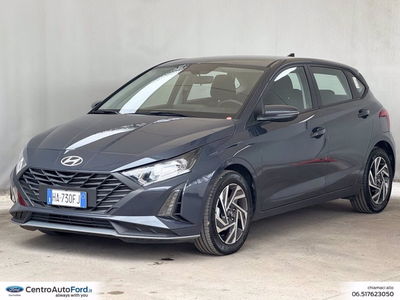 Hyundai i20 1.2 mpi Connectline 79cv mt del 2025 usata a Albano Laziale