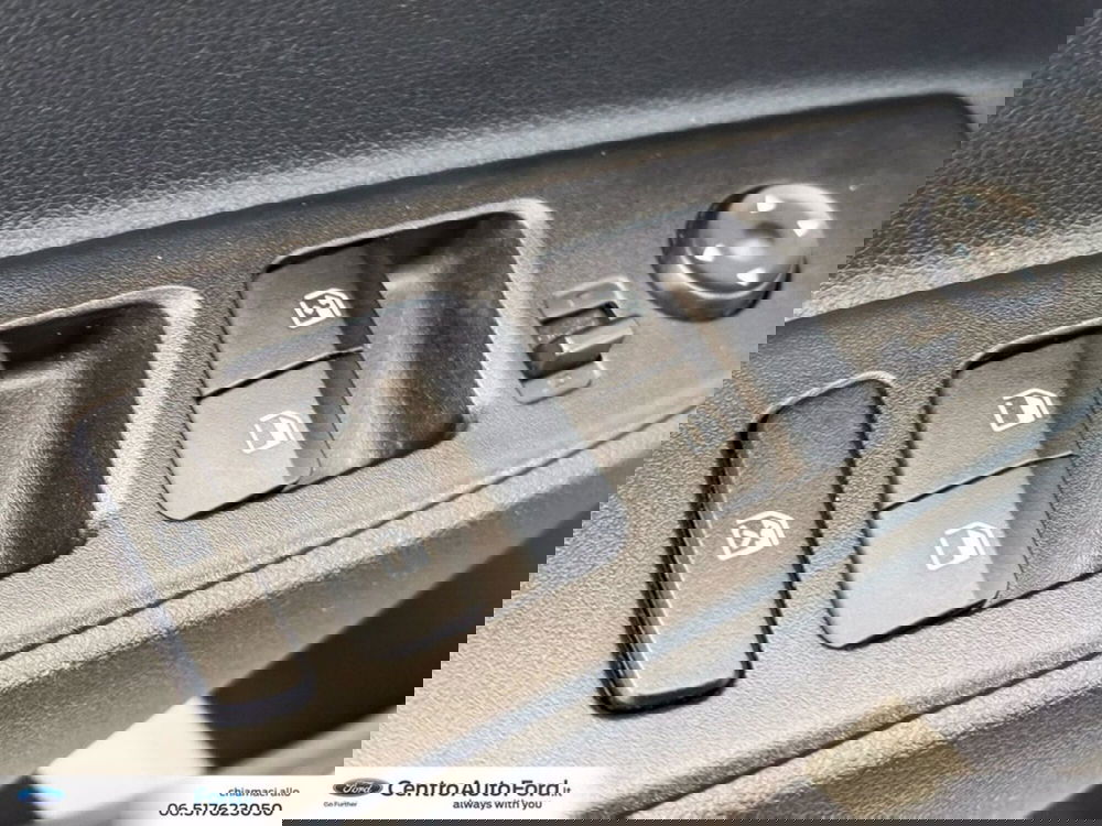 Hyundai i10 usata a Roma (19)