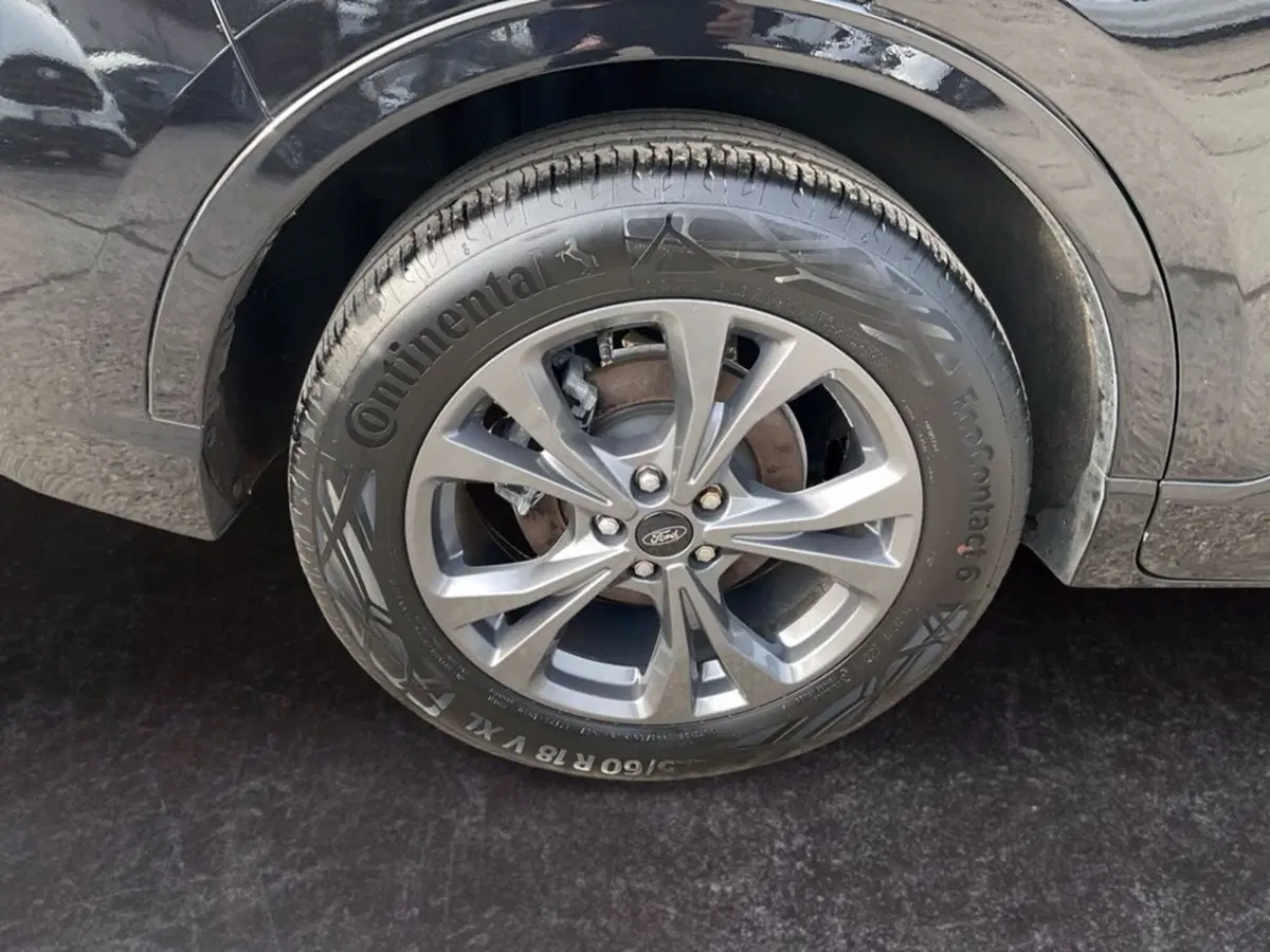 Ford Kuga usata a Milano (16)
