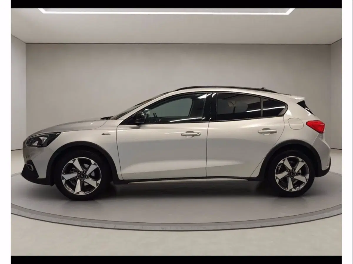 Ford Focus Station Wagon usata a Catania (3)
