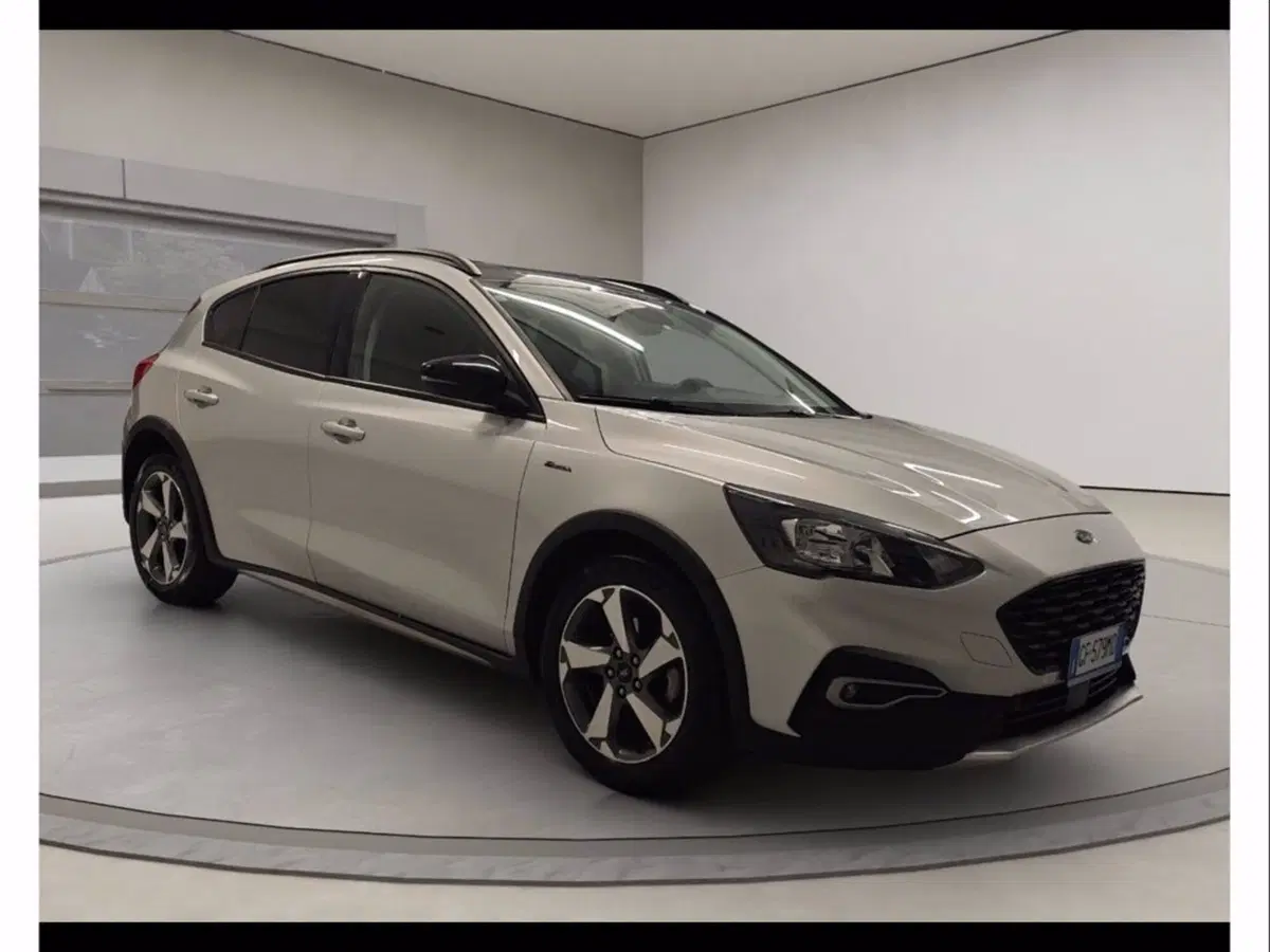 Ford Focus Station Wagon usata a Catania (8)