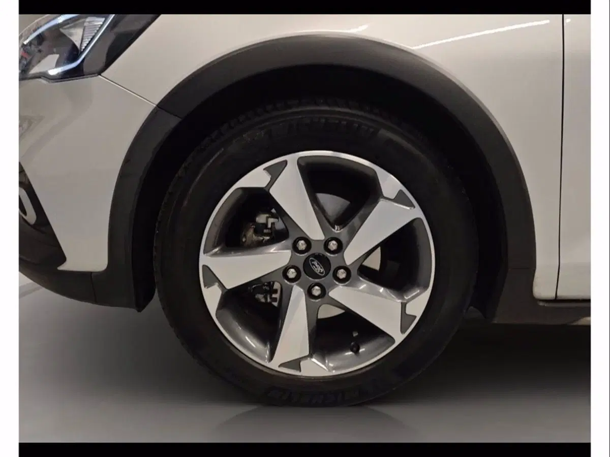 Ford Focus Station Wagon usata a Catania (19)