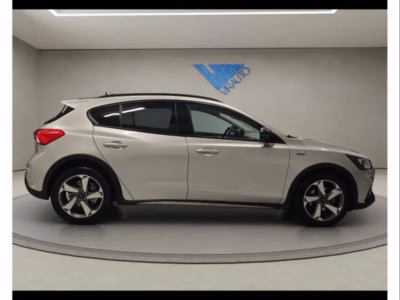Ford Focus Station Wagon usata a Catania (7)
