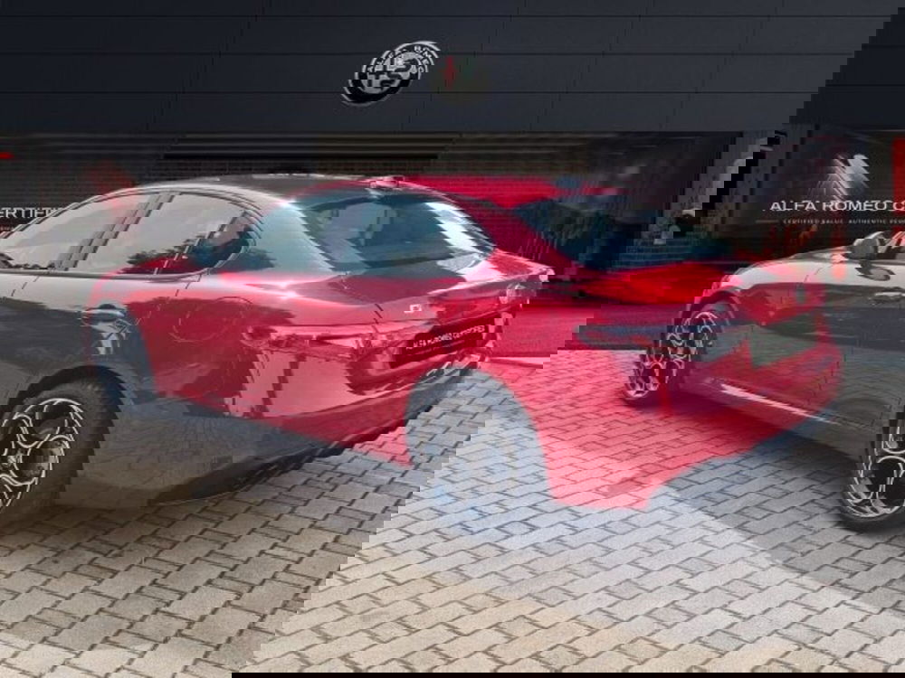 Alfa Romeo Giulia nuova a Monza e Brianza (7)