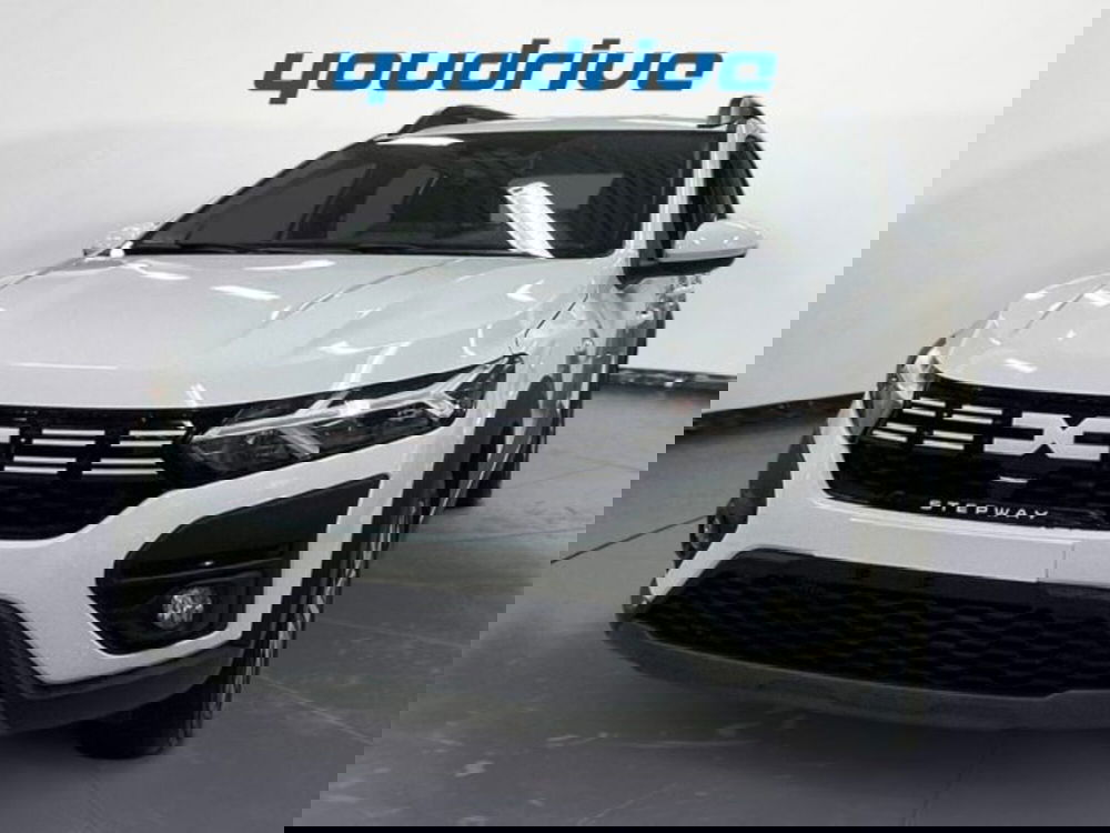 Dacia Sandero Stepway nuova a Napoli