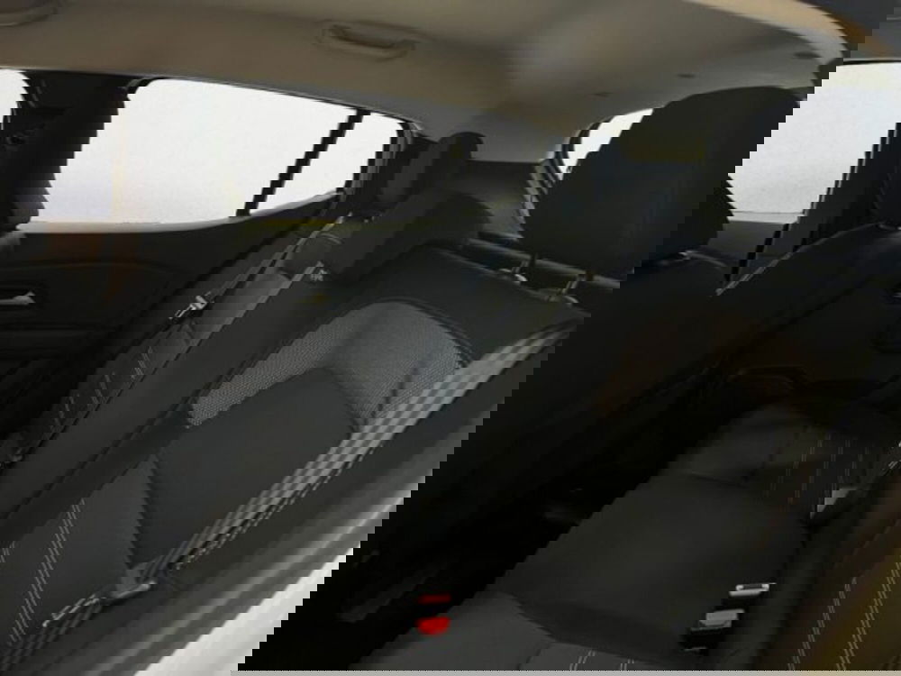 Dacia Sandero Stepway nuova a Napoli (12)