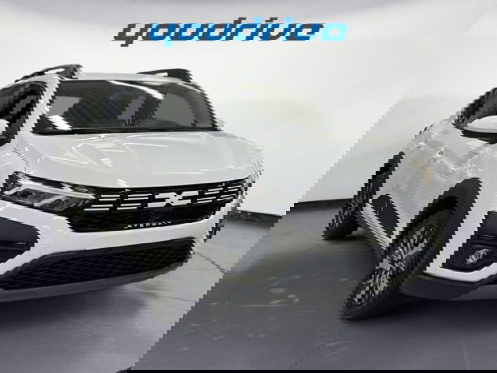 Dacia Sandero Stepway nuova a Napoli (6)